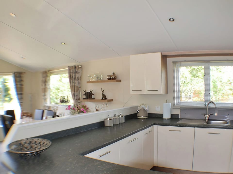 Kitchen | Little Fawn - Felmoor Holiday Park, Felton