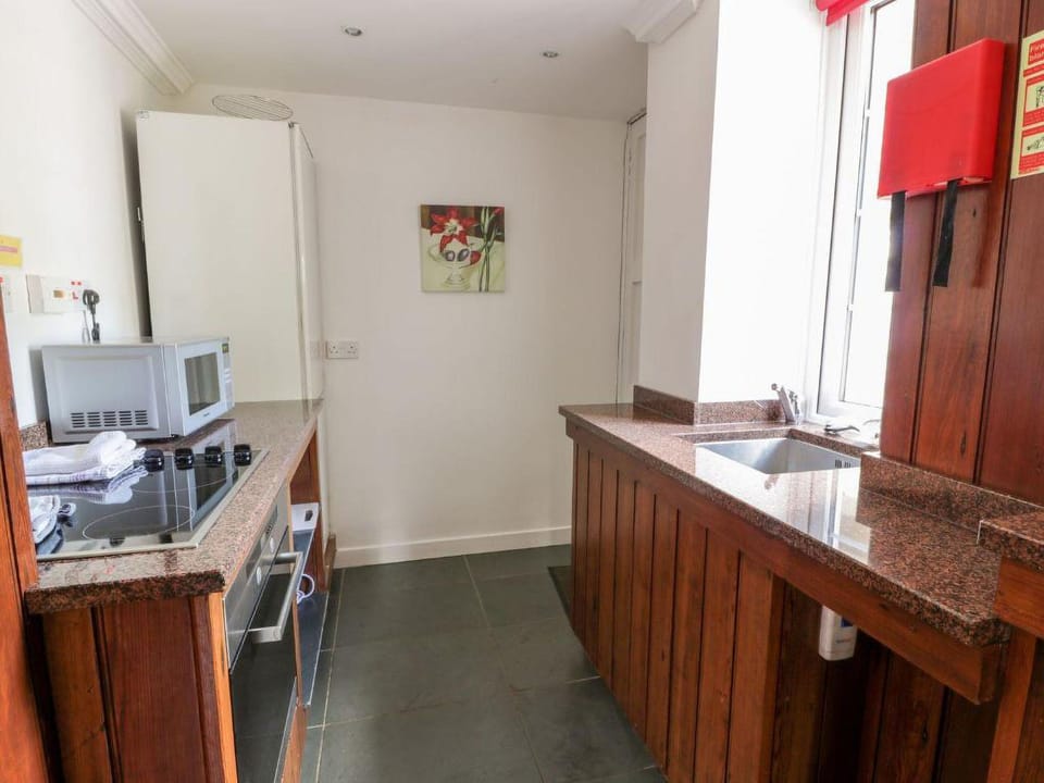 Kitchen/diner | Gardeners - Cloncaird Castle, Kirkmichael, near Ayr