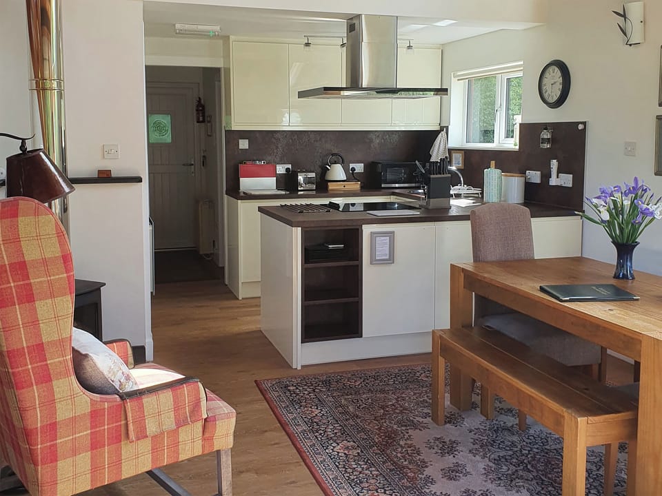 Dining Area | Arkaig Lodge - Invergloy Riverside Lodges, Spean Bridge