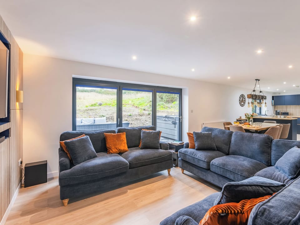 Open plan living space | Manor - Treworgie Barton Cottages, Crackington Haven