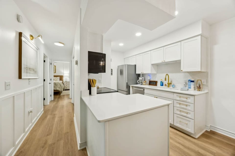 I3 Forest Ridge - Full Kitchen 1