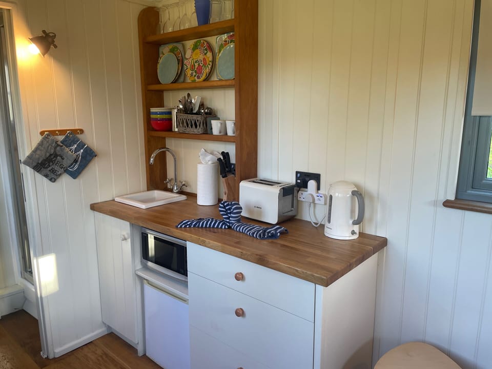 The Kitchenette 