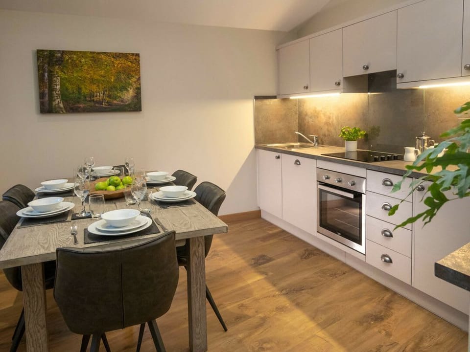 Delamere Forest Silver Birch (2 doubles and 1 twin)