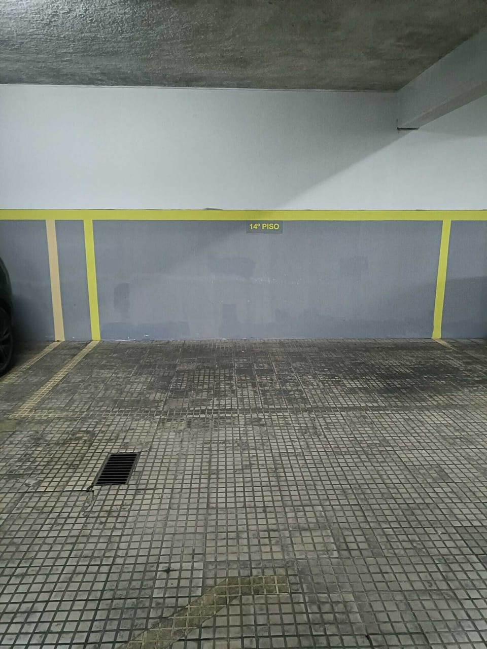 ❤️StayInLisbon – Exclusive parking space with direct building access