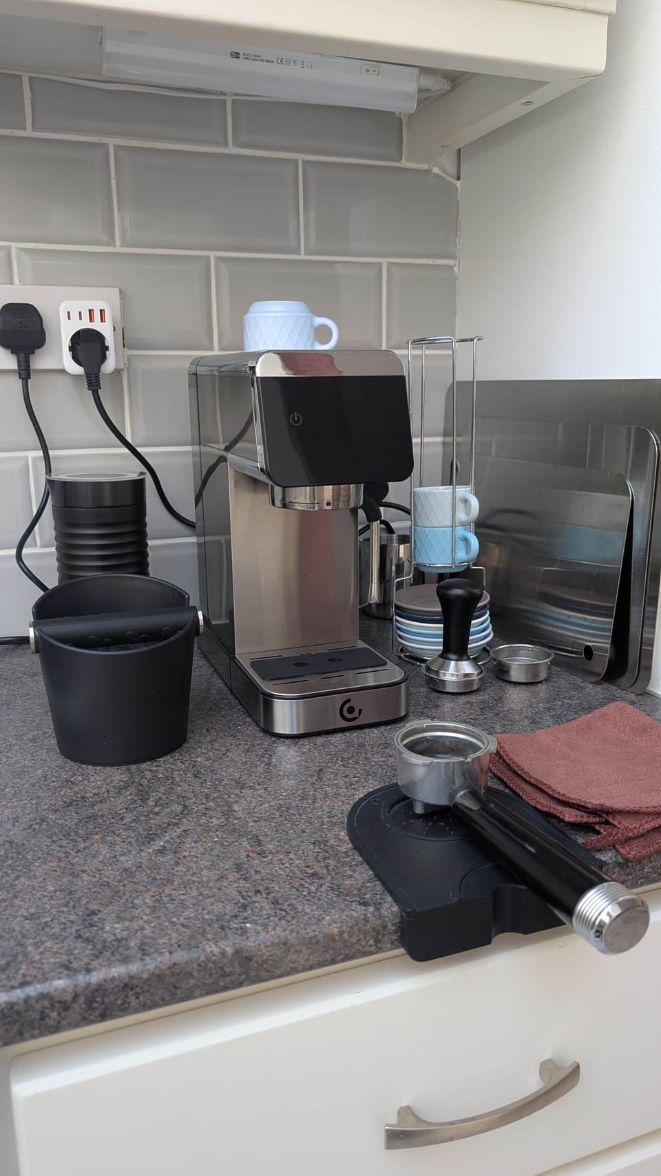 22 Kitchen