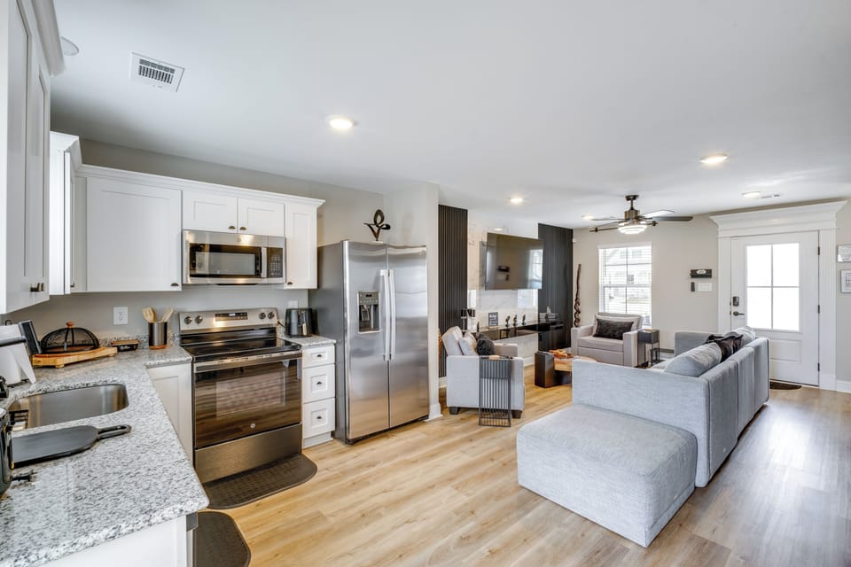 Kitchen | 1st Floor