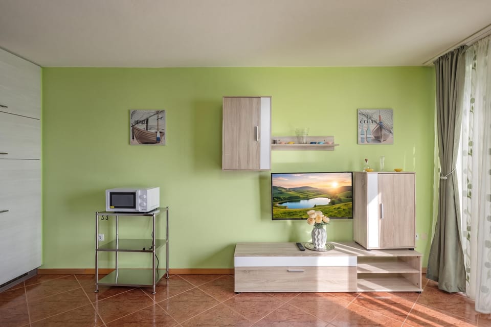 Living and dining room