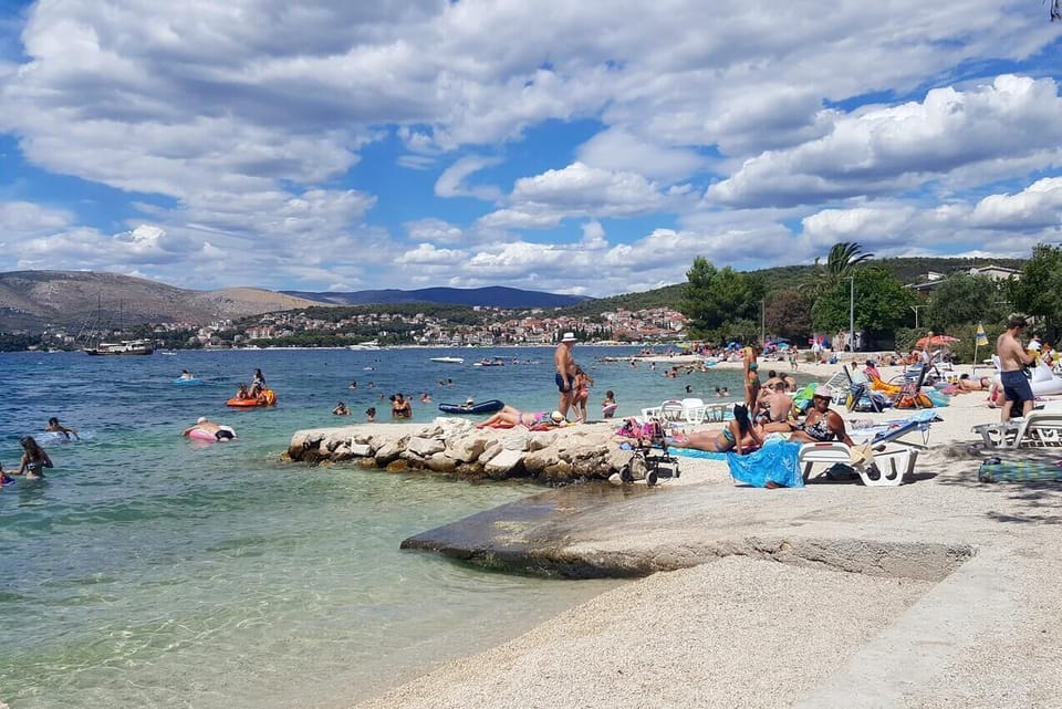Nearby beaches