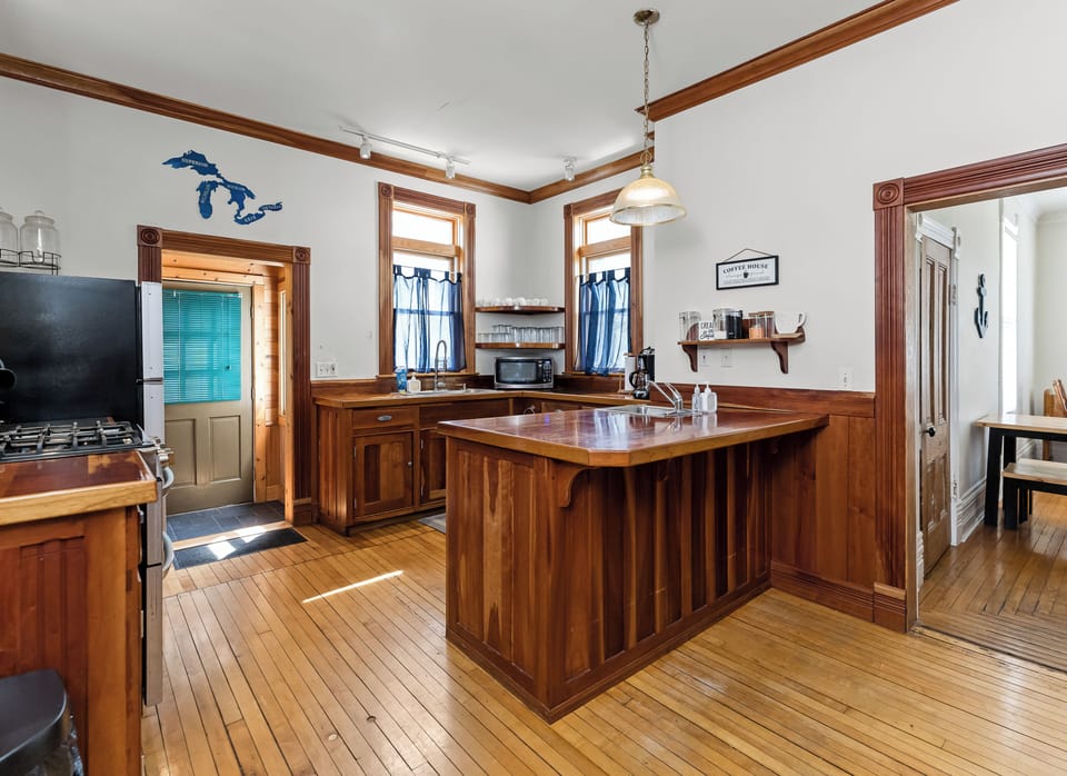 Private kitchen