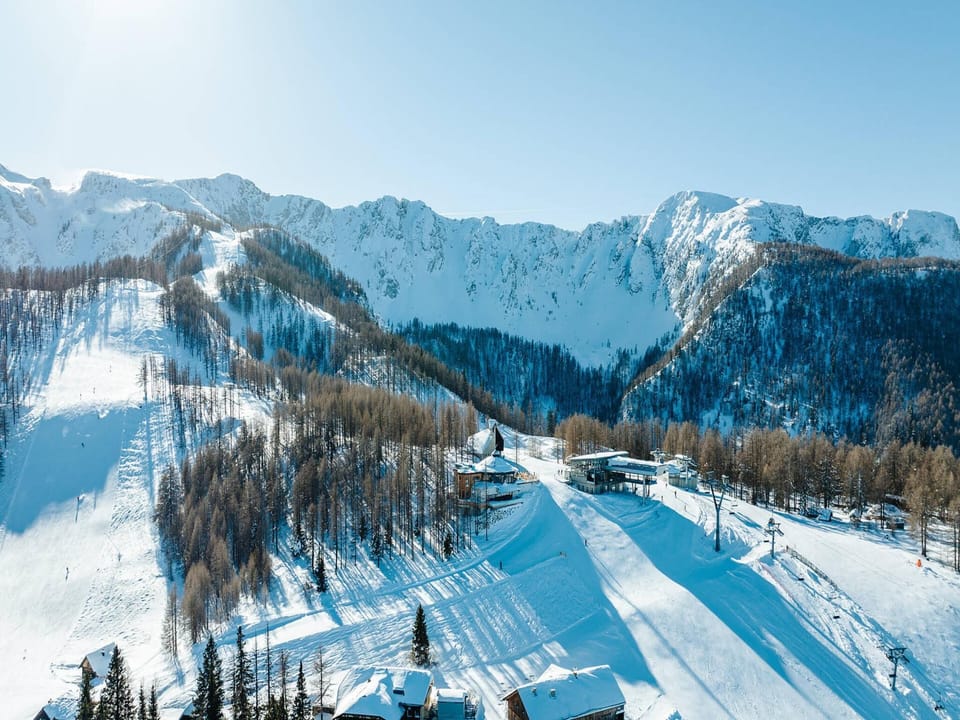 Region [winter] (>5 km)