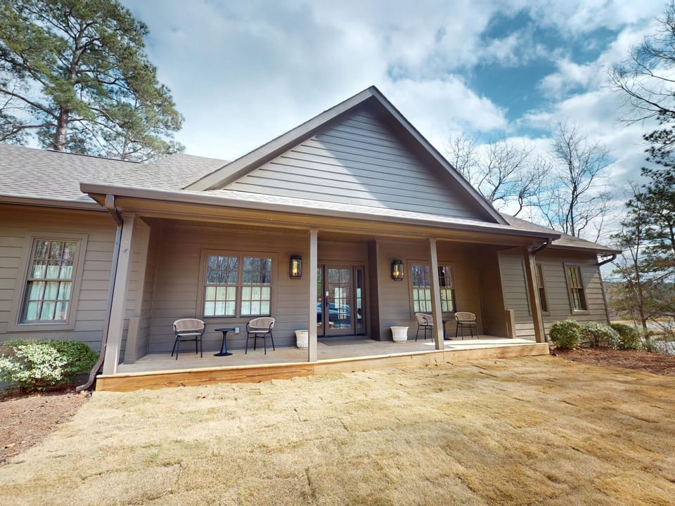 Welcome to TreeTops at Lake Martin!