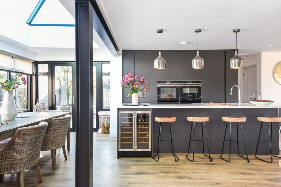 Kitchen dining area