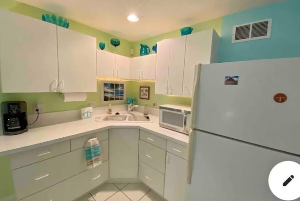 Kitchenette has everything minus the range