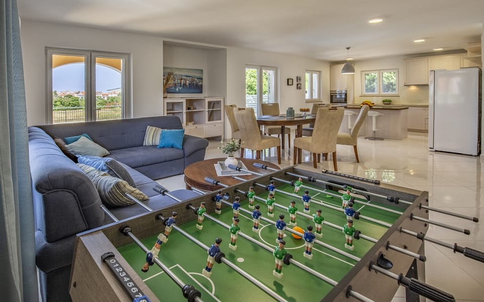 Game room