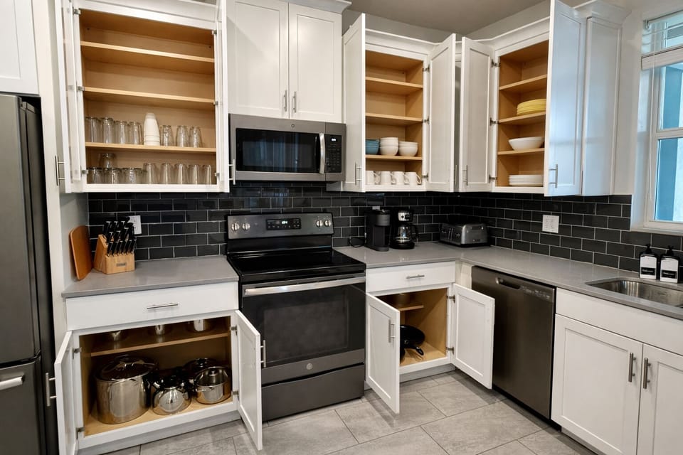 Well stocked kitchen I’ve tested several times with my own family! 