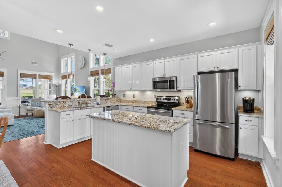 Kitchen with Island