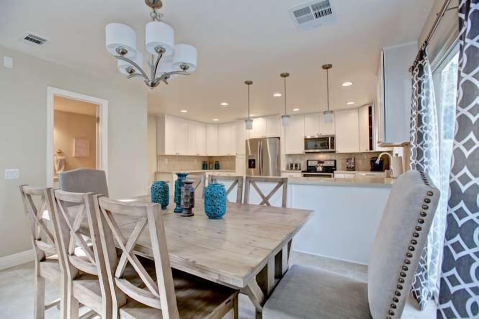 Whether you have 8 or 10 people this beautiful reclaimed wood table is perfect.