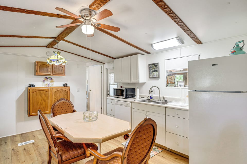 Dining Table | Kitchen