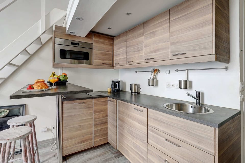 The private kitchen