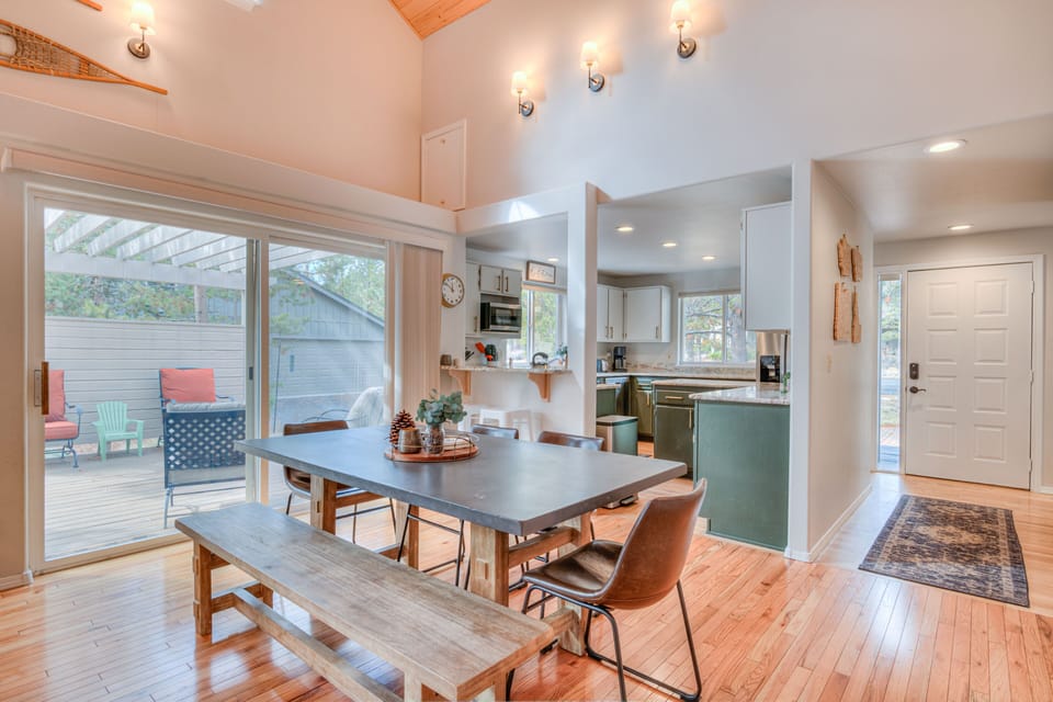 Complete View of Dining area and kitchen