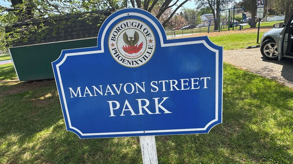 Three blocks from Manavon St Park!  Four Pickle Ball courts, basketball & playgr