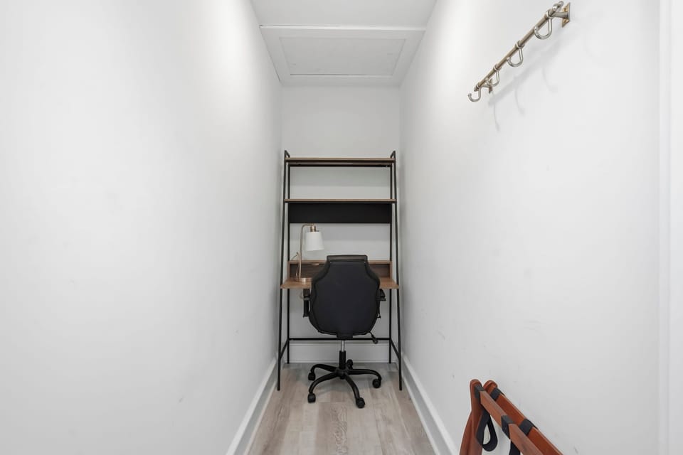 Open Closet / Office Space / Master Bedroom #1 - Main Level