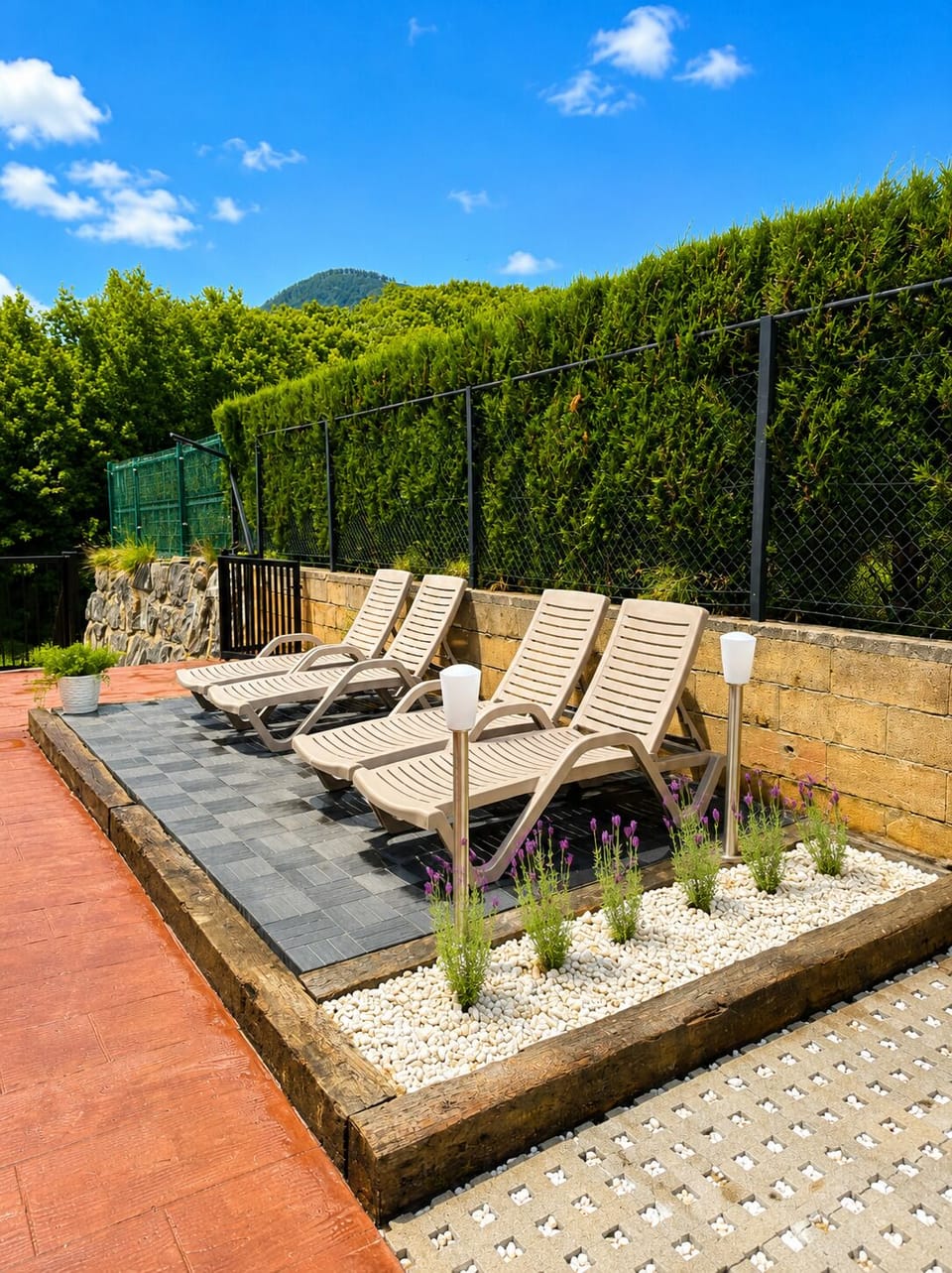 Terrace/patio