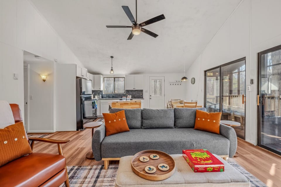 The open floor plan!