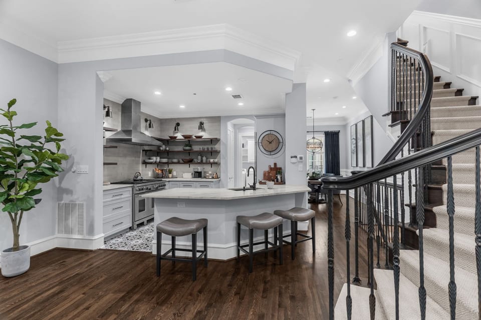 Open and inviting kitchen layout perfect for the modern traveler.
