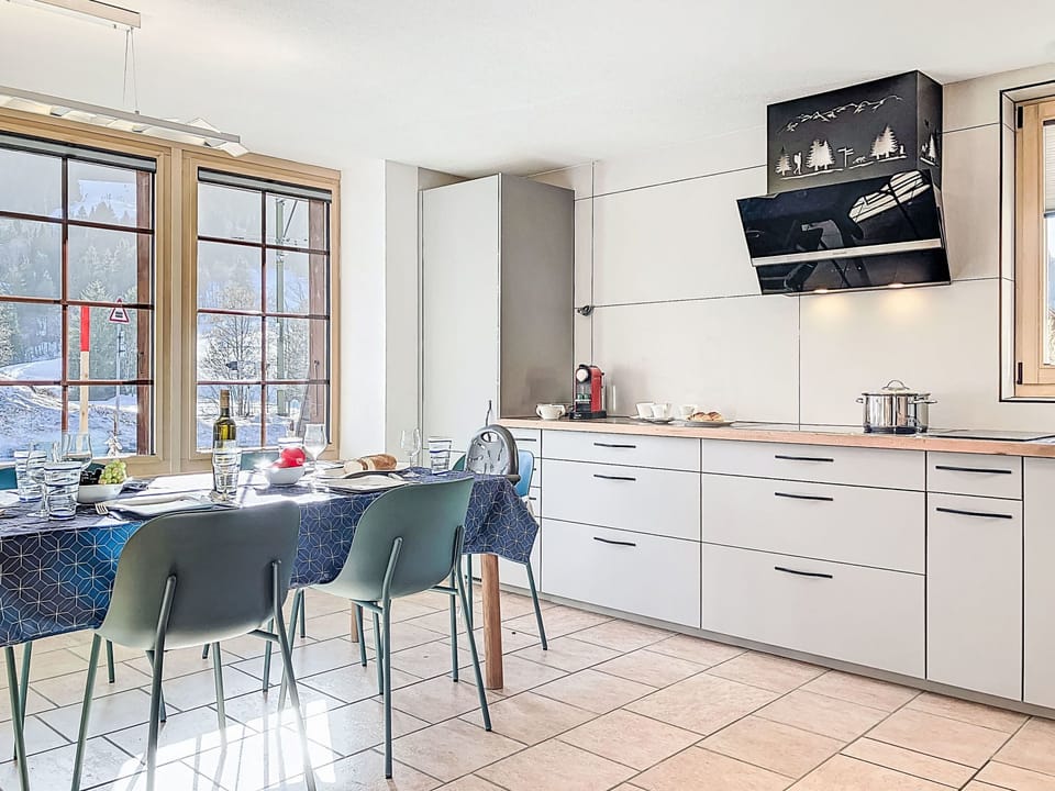 Kitchen / Dining Room