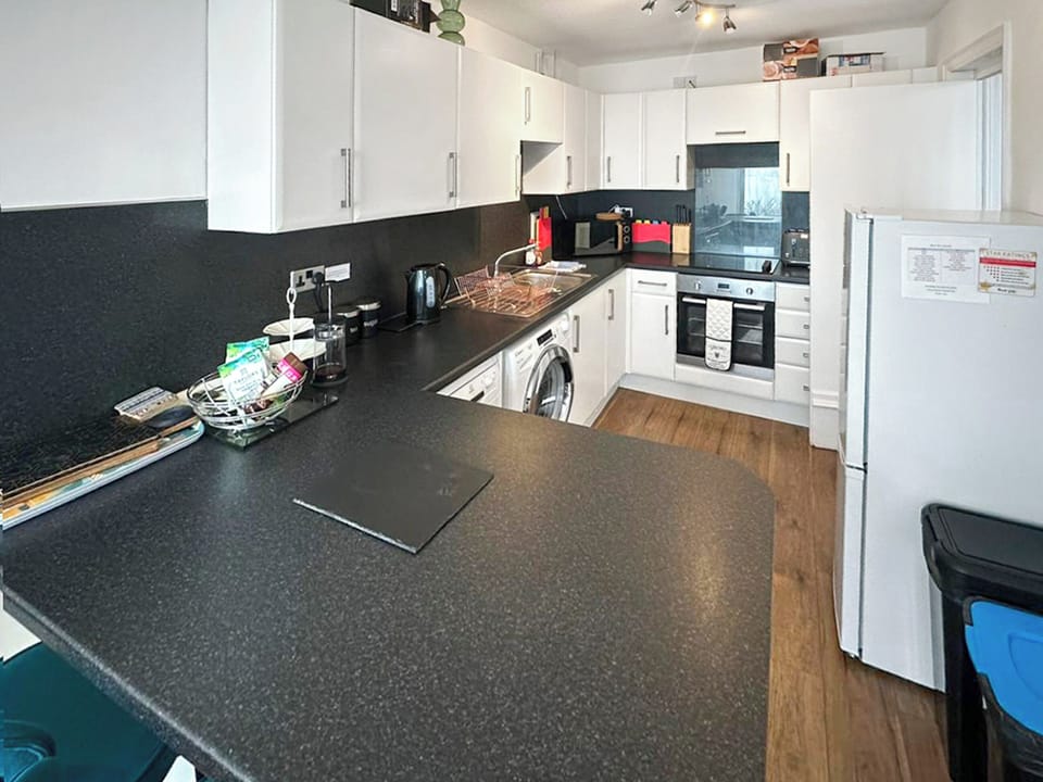 Kitchen | Sea Vistas, Scarborough