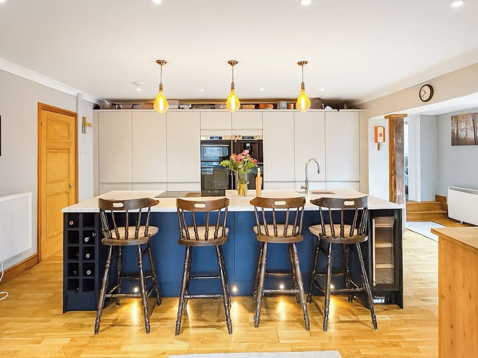Kitchen | Overscaig House - Overscaig Retreats, Lairg