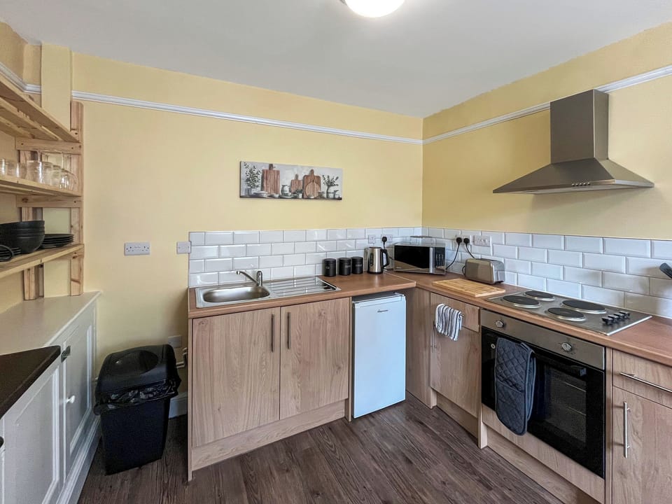 Kitchen/diner | Albert Cottage, Llandudno