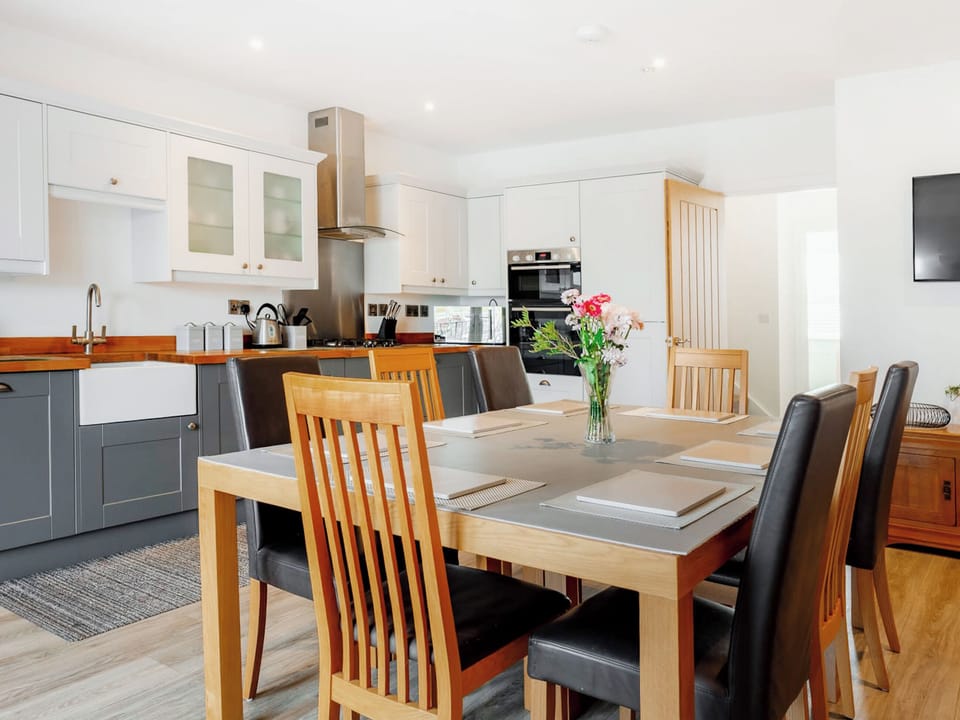 Open plan living space | Scenic Townhouse, Lowestoft