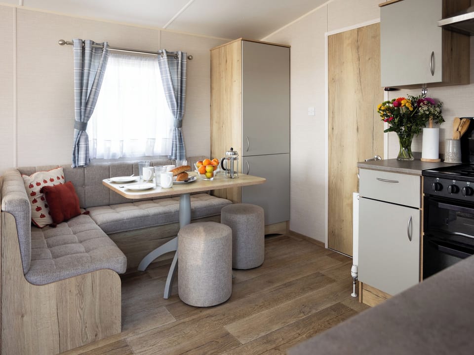 Dining Area | Pevensey Bay Retreats, Pevensey Bay