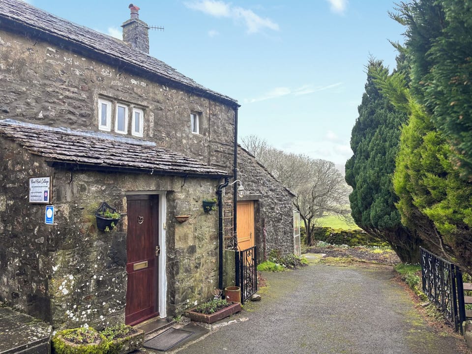 Exterior | Blindbeck Holiday Cottage, Settle
