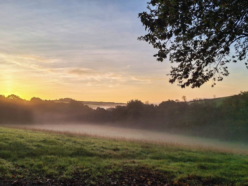 Surrounding area | Pip&rsquo;s Hut, Bideford