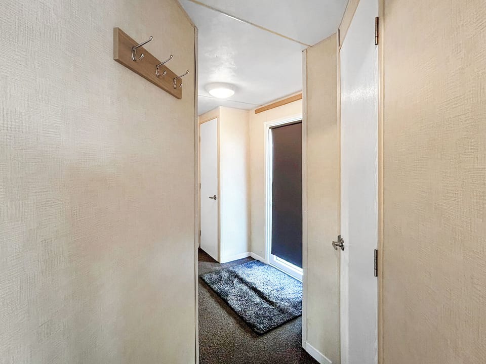 Interior | Wah Caravan, Dundee