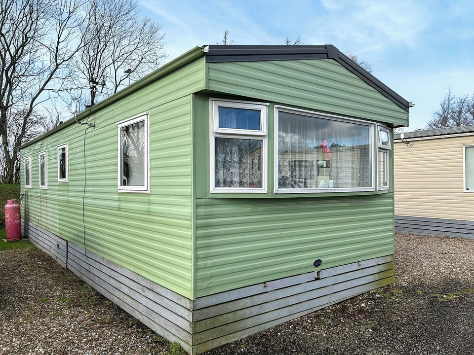 Exterior | Wah Caravan, Dundee