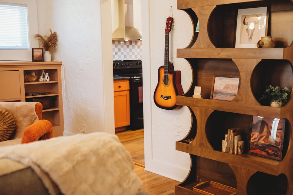 Eclectic touches that spark creativity.