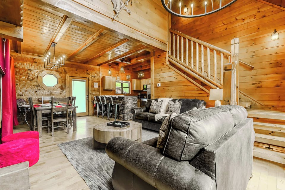 Be part of it all always, never miss a conversation. The open floor plan is great for spending time together with your group