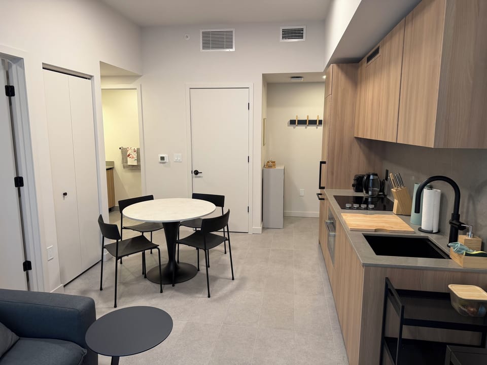 Spacious fully equipped kitchen