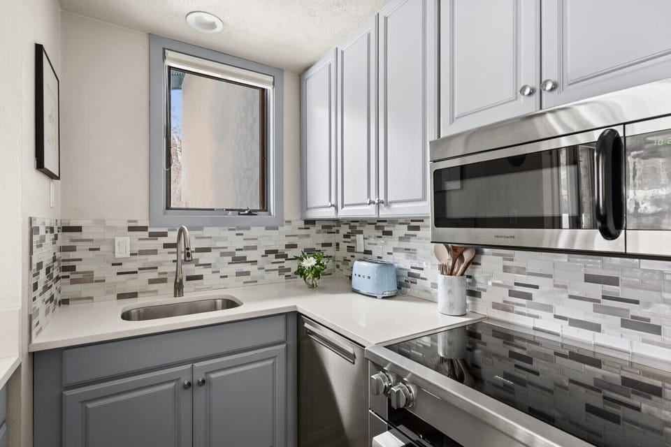 Kitchen Appliances