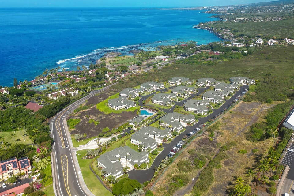 Aerial view of Na Hale O Keauhou