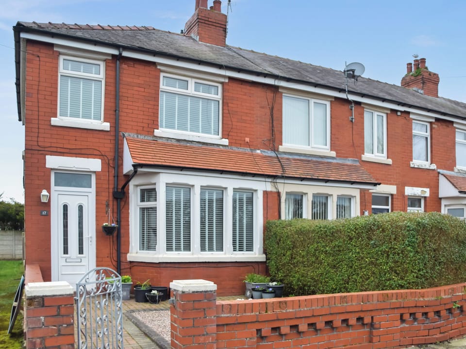 Exterior | Holgate House, Blackpool