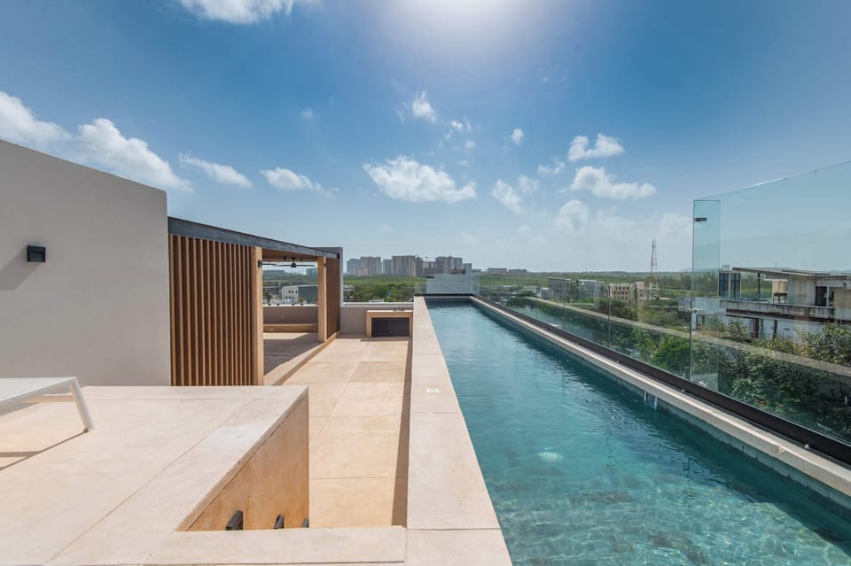 Rooftop Swimming Pool with Panoramic Cancun Views