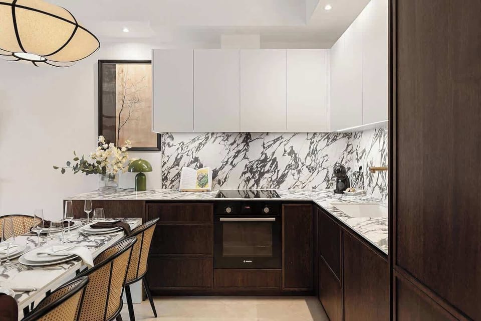 Kitchen has everything you need for cooking