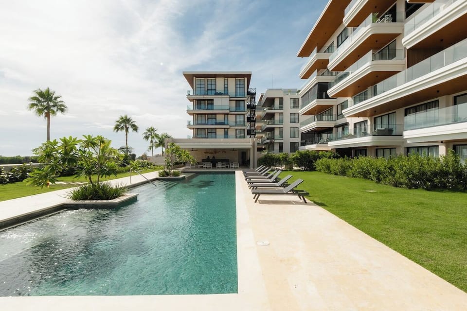 Vermare 107 · 2BR Oasis w/ Picuzzi (948)