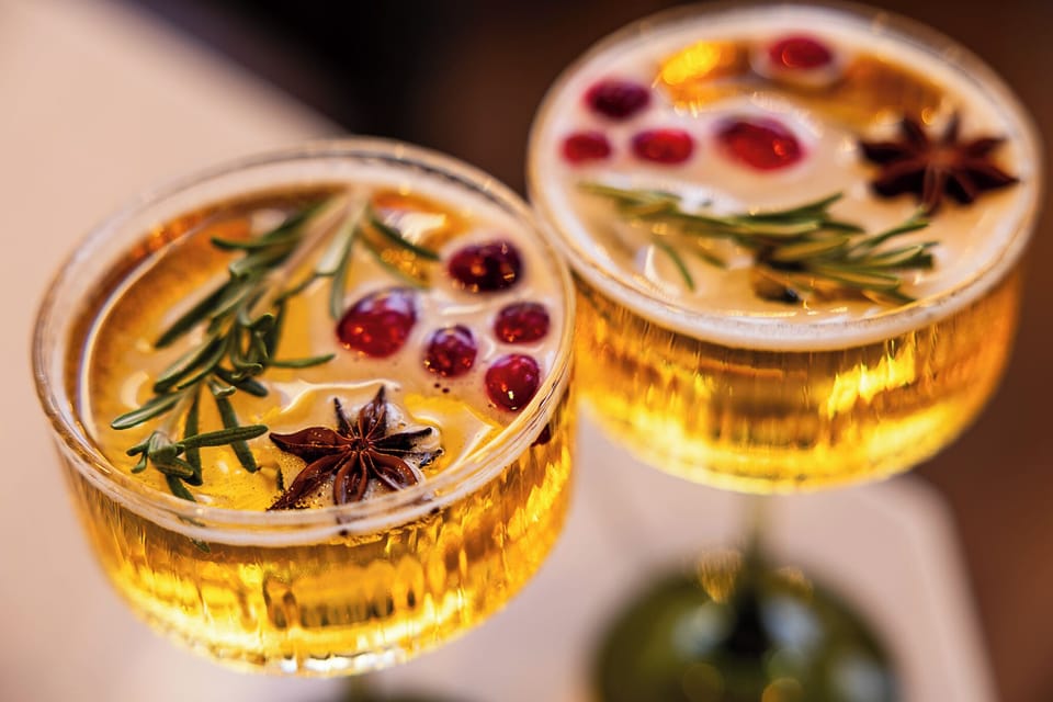 Cheers to Cozy Evenings — Share a winter drink as snow settles outside and the lake grows still for the night. Simple moments feel luxurious here, where time slows down and the view becomes part of the experience.