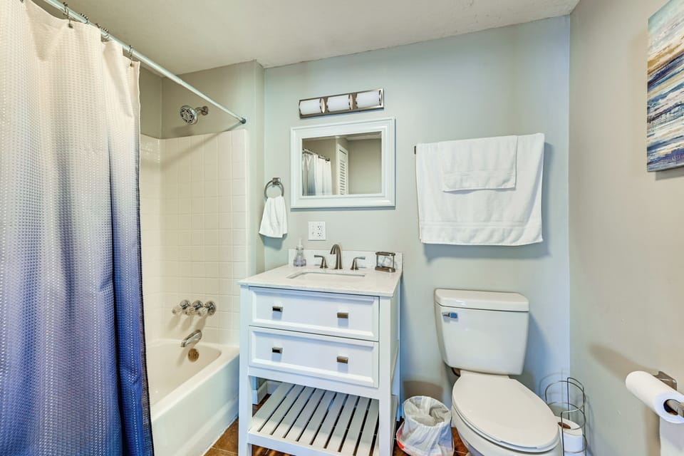 Full Bathroom